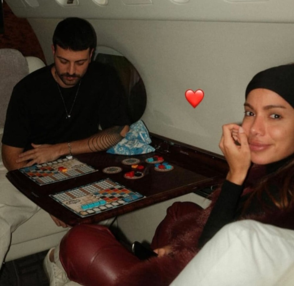 Ludopedia | Fórum | Anitta joga Azul com o namorado — e eu ...